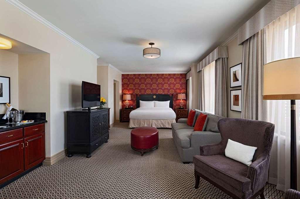 The Stephen F Austin Royal Sonesta Hotel Zimmer foto